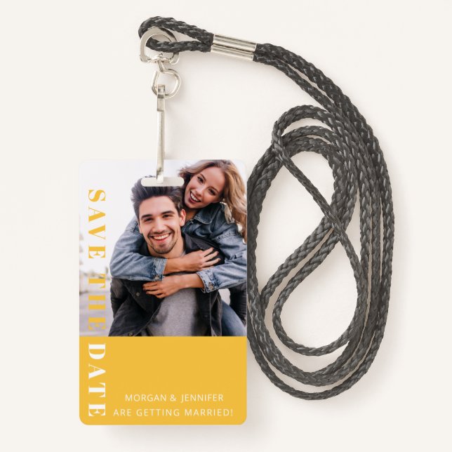 Gelber 80er  ausweis (Vorderseite mit Schlüsselband)