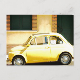 Gelber Fiat 500 in Italien Postkarte