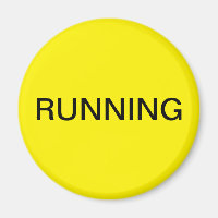 Gelber Geschirrspüler-Magnet