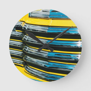 Gelber Grill Runde Wanduhr