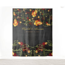 Gelber Hibiskus und Schwalben