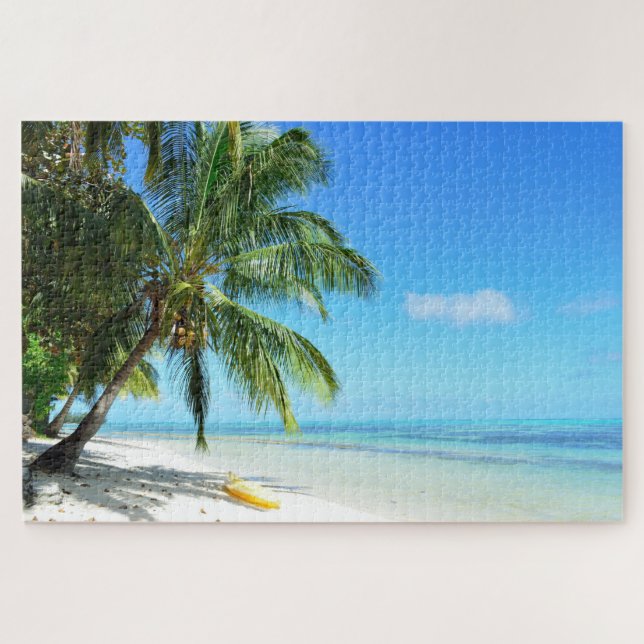 Gelber Kajak auf einem weißen Strand mit Palme Puzzle (Horizontal)