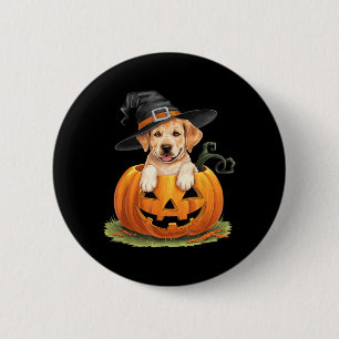 Gelber Labrado-Hund Halloween-Kürbis Button