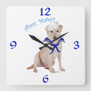 Gelber Labrador retriever-Seemann Quadratische Wanduhr