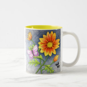 Gelber Schönheits-, O-Geschmack und sehen, dass Zweifarbige Tasse
