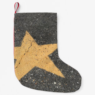 Gelber sternbedruckter Bürgersteig Kleiner Weihnachtsstrumpf