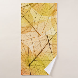 Gelber und orangefarbener Hintergrund des Herbstes Badehandtuch