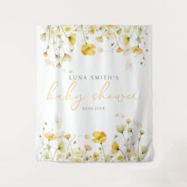 Gelbes Baby im blutfloralen Babydusche Hintergrund Wandteppich