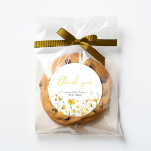 Gelbes Baby in Blütendusche Gesichtsaufkleber Runder Aufkleber