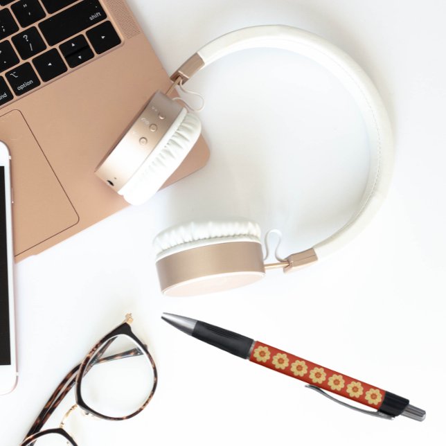 Gelbes Dahlia auf rotem Muster Kugelschreiber (In Situ)