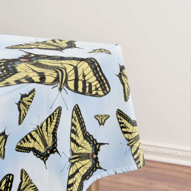 Gelbes Frack Schmetterlinge Blue Sky Medium Tischdecke (Beispiel)