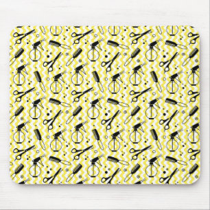 Gelbes Friseur-Werkzeug-Muster Mousepad