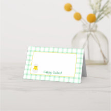 Gelbes glückliches Frühlingsküken Ostern grüne Kon