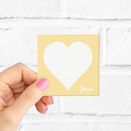 Gelbes Herz Postit Hinweise mit Namen Post-it Klebezettel
