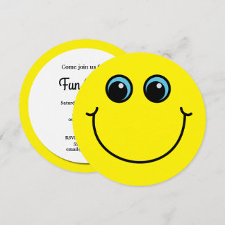 Gelbes lächelndes Emoji stellen Party Einladung