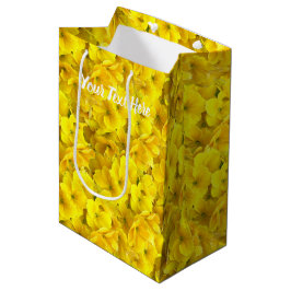 Gelbes Primrose-Blume-Muster Mittlere Geschenktüte