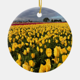 Gelbes und rotes Tulip-Feld, Oregon Keramik Ornament
