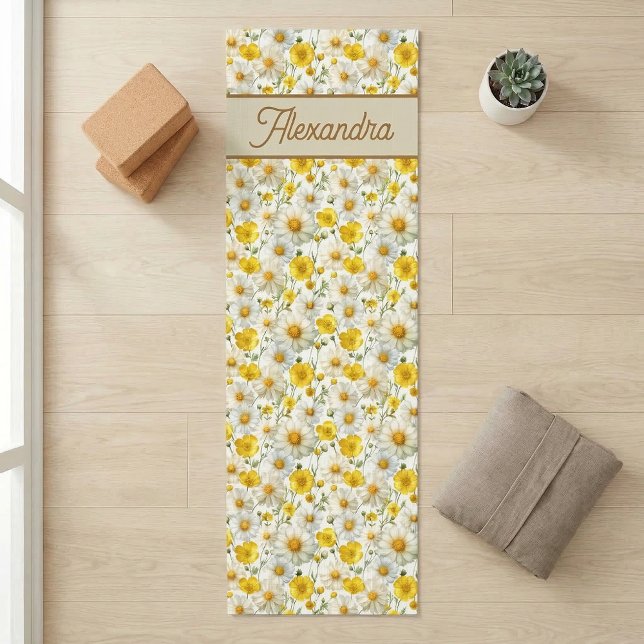 Gelbes Wildblumenmuster-Monogramm-Name Yogamatte (Von Creator hochgeladen)