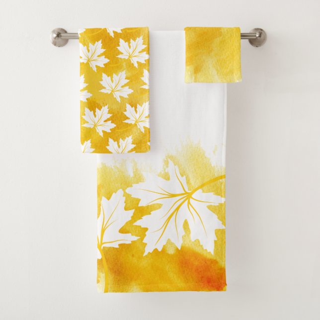 Gelbfärbung des Ahornblattes, monogramm Badhandtuch Set (Insitu)