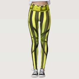 Gelbgoldstern in den Leggings