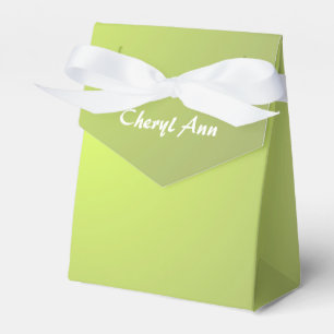 Gelbleuchte Geschenkschachtel