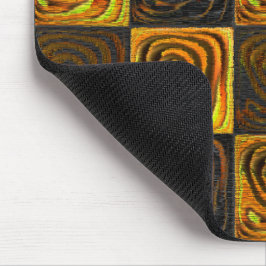 Gelbliche Quadrate und Kreise in rustikalem Mosaik Mousepad