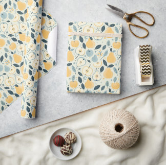 Gelbliches Birnen- und Blattfruchtmuster-Design. Geschenkpapier