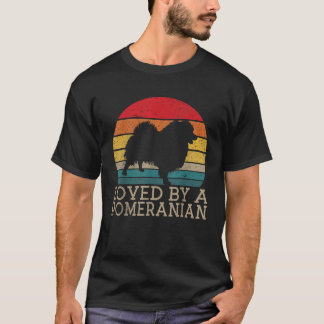 Geliebt von einem Pomeranian  T-Shirt