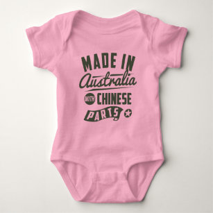 Gemacht in Australien mit chinesischen Teilen Baby Strampler