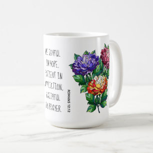 Gemalte Blume mit Vers von Römern 12:12 Kaffeetasse