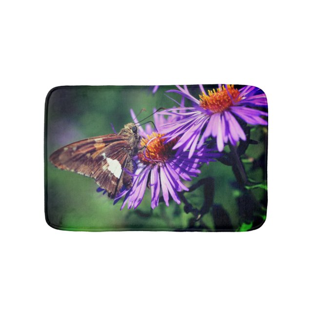 Gemalte Lady Butterfly auf Wild Aster Blume   Badematte (Vorderseite)