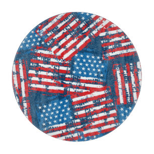 Gemaltes Muster der amerikanischen Flagge in Not Schneidebrett
