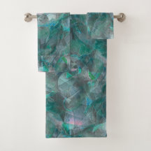 Gemeiner Zyan über unvollendetem Wandputz