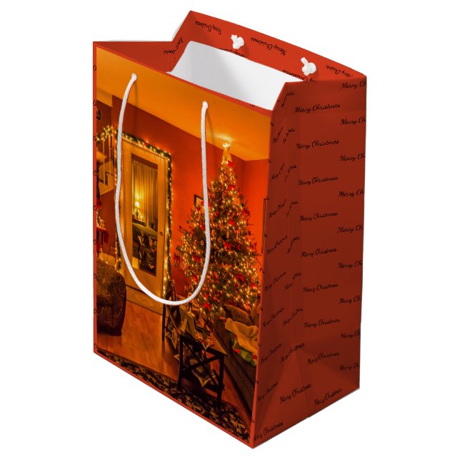 Gemütliche Feiertage Mittlere Geschenktüte (Rückseite Schrägansicht)
