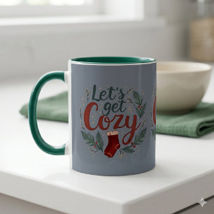 Gemütliche Feiertags-Tannen-Beeren-Buchstaben Blau Tasse