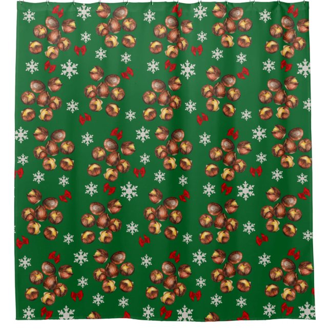 Gemütliche geröstete Kastanien und Schneeflocken W Duschvorhang (Vorderseite)