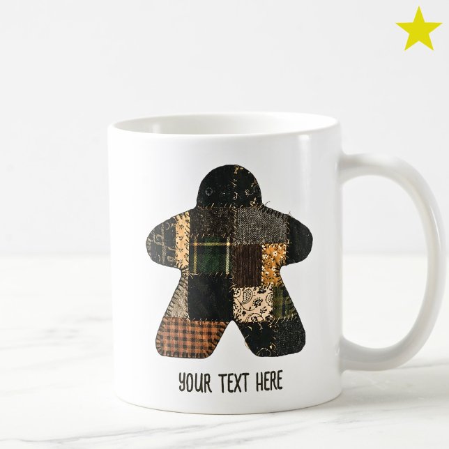 Gemütliche Herbst-Patchwork-Quilt-Meeple Brettspie Kaffeetasse (Von Creator hochgeladen)