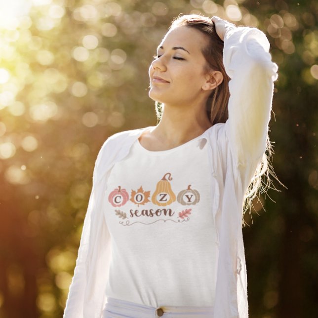 Gemütliche Jahreszeit T-Shirt (Von Creator hochgeladen)