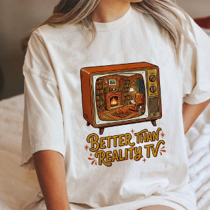 Gemütliche Retro-TV-Kamin-Hund-Szene Tri-Blend Shirt