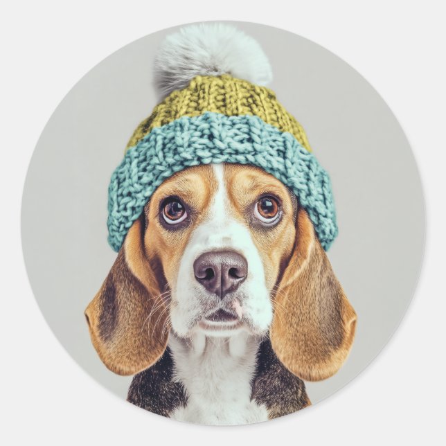 Gemütlicher Beagle in einem Winterhut aus Strick Runder Aufkleber (Vorderseite)