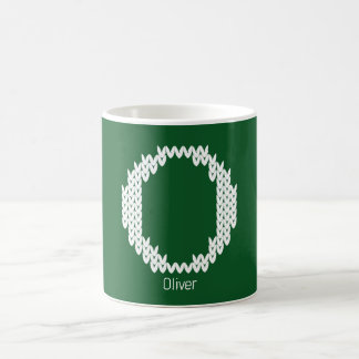 Gemütlicher gestrickter Alphabetbuchstabe O Kaffeetasse