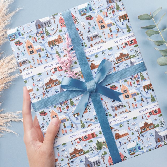 Gemütlicher Hyge Weihnachts-Winterdorf Familiennam Geschenkpapier (Hygge Scandinavian Christmas Village Wrapping Paper)