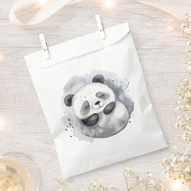 Gemütlicher Panda Geschenktütchen (Ausgeschnitten)