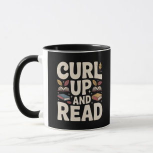 Gemütliches Aufrollen und Vintag lesen Tasse