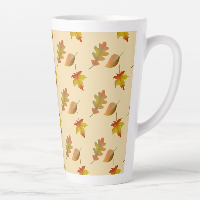 Gemütliches Blätter aus Herbstapel Blätter aus Eic Milchtasse (Rechts)