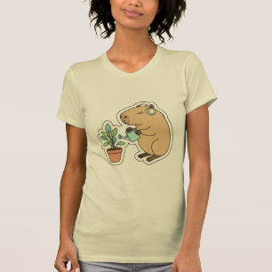 Gemütliches Capybara beim Gießen von Zimmerpflanze T-Shirt