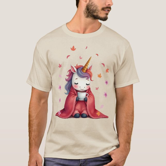 Gemütliches Einhorn im Blanket getrunken Kaffee T-Shirt (Vorderseite)