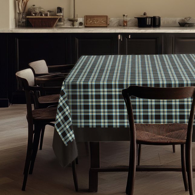 Gemütliches Kariertes Tablecloth - Geschenk für se Tischdecke (Cozy Plaid Tablecloth – Gift for His Rustic Space)