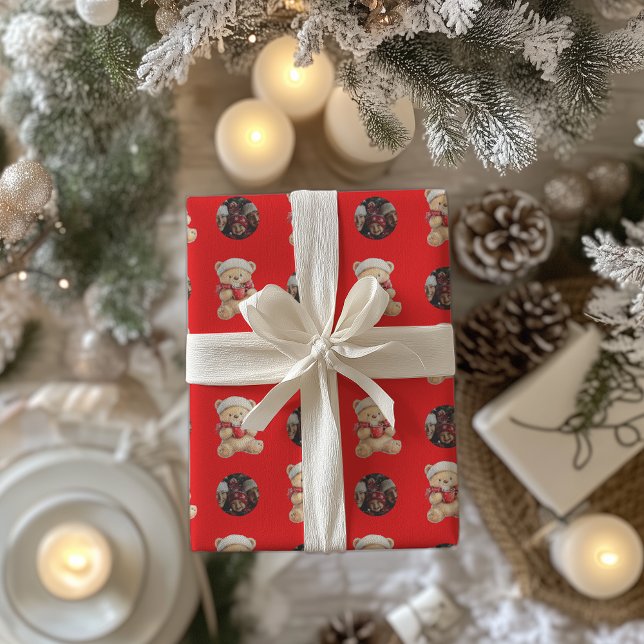 Gemütliches Weihnachts-Teddy-Bär Custom-Foto Geschenkpapier (Von Creator hochgeladen)