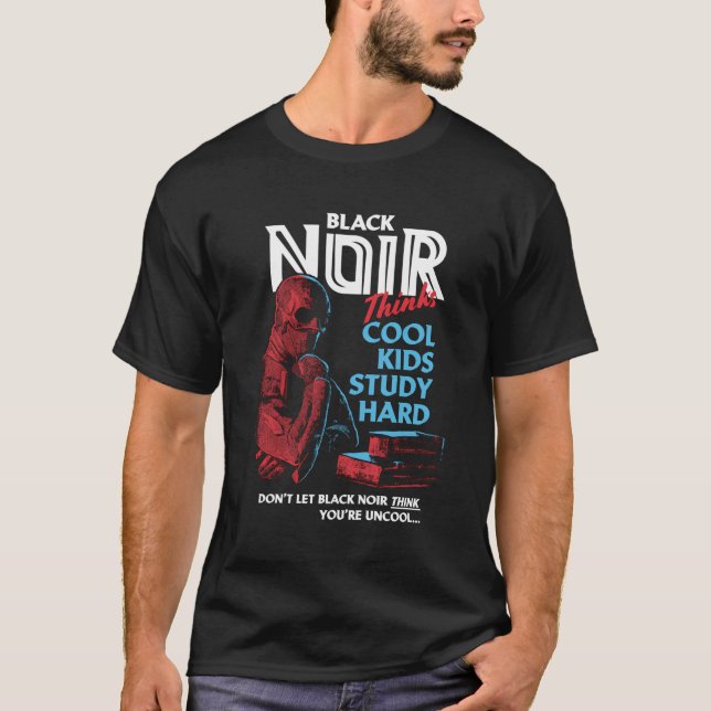 Gen V Black Noir Studie Ad T-Shirt (Vorderseite)
